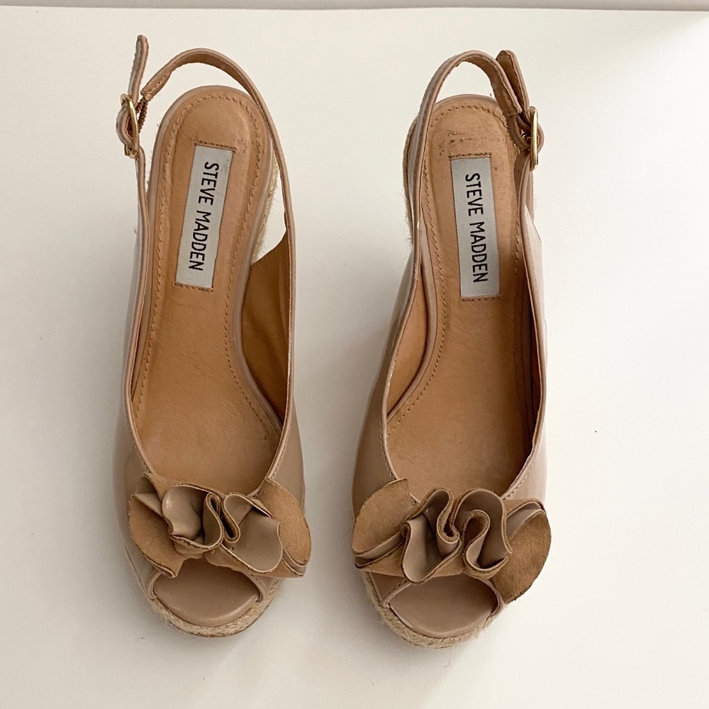 Steve Madden wedge sandsls